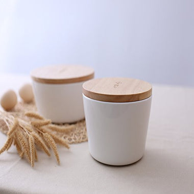 2 Ceramic Oatmeal Bowls with Wood Lid. Food Canister. Candy Bowl, White.UN290