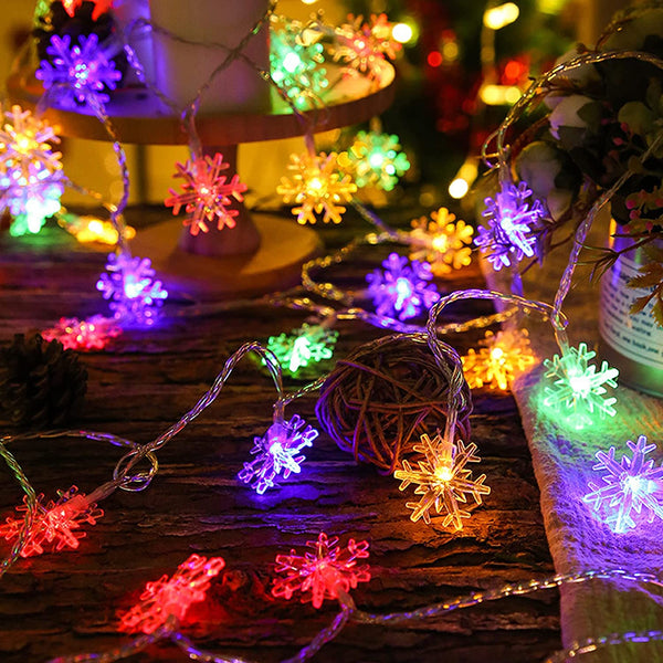 20 Ft 40 LED Christmas Lights Snowflake String Lights Battery Operated Waterproof Fairy Lights for Bedroom Patio Room Garden Party Home Xmas Decor Indoor Outdoor Christmas Tree Decorations